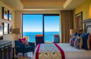Grand Solmar Lands End Resort & Spa