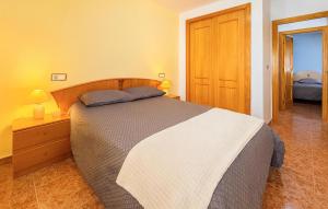 Beautiful Stacaravan In Orihuela With Wifi