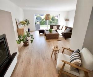 Green& Light House16