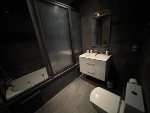 Luxury 3-Bedroom Apartment Near Marriott Fès