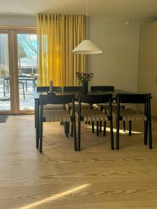 Architect-Designed House By Gudmindrup Beach