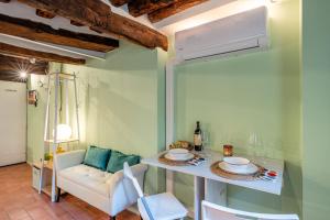 Avvolgente monolocale in centro a Lucca