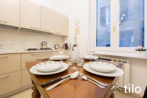 City Center |2BR| AC |Wi Fi by Tilo