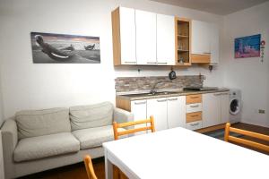 M195 - Marcelli, trilocale a 2 passi dal mare