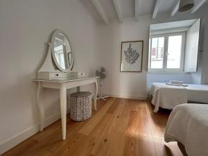 Intendente Charming Apartment by Innkeeper