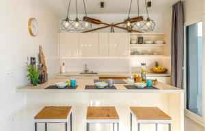 Luxurious Home In Ravni With Sauna