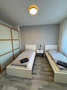 Schönes Apartment für 5 Personen nahe Zentrum & Borussia Park MG77