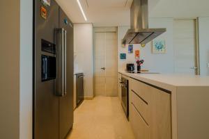 2BR apartment with balcony and amazing views