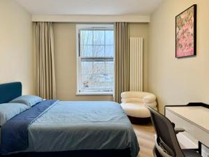 Spacious newly refurbished flat in Euston