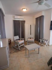 Altos De Cabrera Village