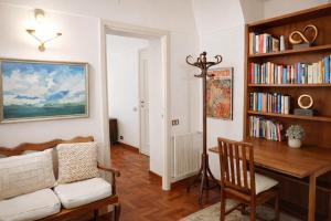 Domus Adriano al Pantheon