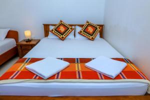 SaRu Apartments Kandy - 2 Bedrooms Up to 6 Guests