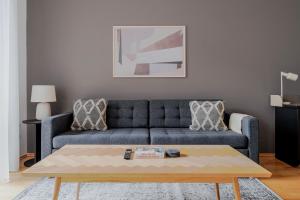 Blueground Vinohrady pool nr Riegrovy Sady PRG-85