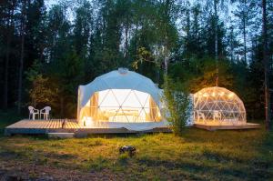 Bubble House glamping tent Odulemma