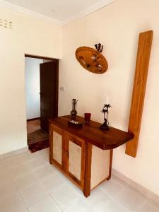 Rift Valley stay pool big verandah sunsets - 2342