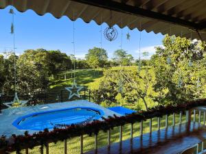 Finca familiar cerca parque del cafe y panaca