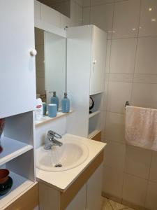 Appartement avec jolie vue et jardin privatif