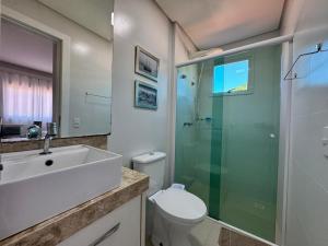 Residencial Luize 302 - Apto para 7 pessoas na Praia de Palmas a 350m do mar