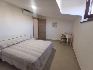 Mare Apartment 4