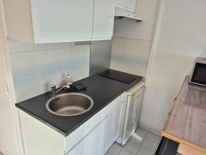 Amoureva E27, Vue mer, clim, piscine, parking