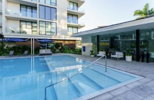 Oceana condos walk to mamitas beach