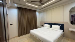 7 mins to Taj Mahal, Family friendly,Free Parking