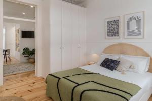 Stylish Apartment near LXFactory with Balcony