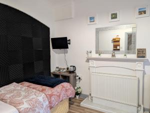 R2 - City & Beach Access, WIFI, Free Parking - Self Catering