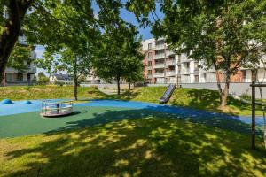 Seaside Apartamenty Mazowiecka Park - wyjątkowy apartament na 7 osób 2 sypialnie, 2 łazienki i parking - Luxury large apartment with 2 bedrooms, 2 bathrooms and parking