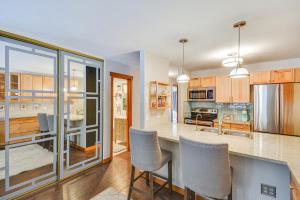 Patio and Grill! Ski Condo Near Beaver Creek