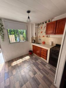 Ana Mar - Cerca de Playa Grande - NO grupo de jovenes