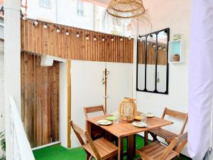 Sejour premium T3 hypercentre, terrasse, wifi Hotel style stay T3 city center terrace WiFi