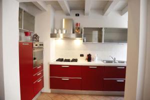Carducci Central Chic Apartment- Verona