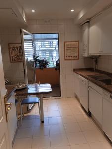 Elegancia y Comodidad en avenidas Novas Lisboa Apart de dos habitaciones