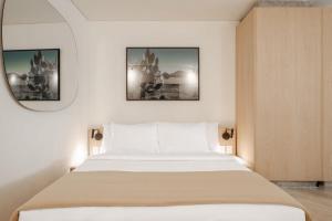 Modern Loft with Balcony & View of Parque Mexico