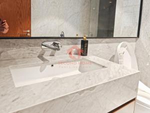 Luxury 1BR Veranda Lb Bulus Private Lift & Pool