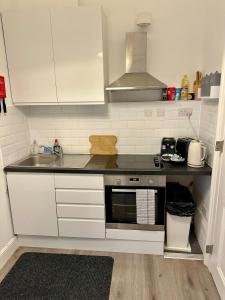 The Mornington Star - 2 Bedroom Entire Apartment