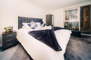 LUX 3BDR Riverside Duplex Mansionette By LCY & ExCeL I 20mins to Central London