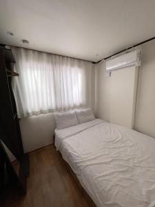 New Open Hongdae Hanok spacious house