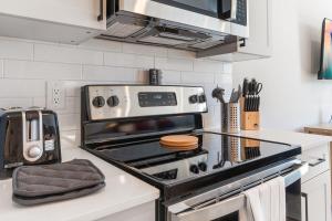 Lux Studio Apt - Rooftop - 5 mins to The Fillmore