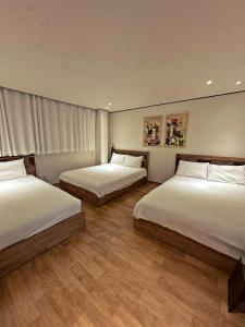 New Open Hongdae Hanok spacious house