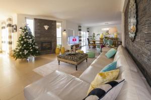 D09 - Porto de Mos Luxury Villa