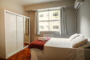 Apartamento confortável na quadra da praia