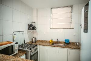 Apartamento confortável na quadra da praia