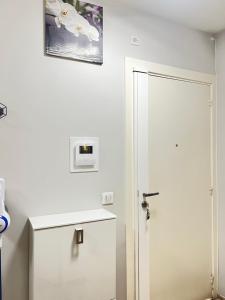 Elegant studio near transport and terrace