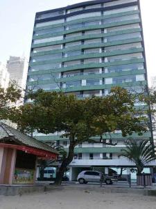 Av Atlantica Beira Mar Lateral com vista parcial