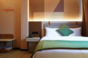 A Hotel Farrer Park - Newly Renovated