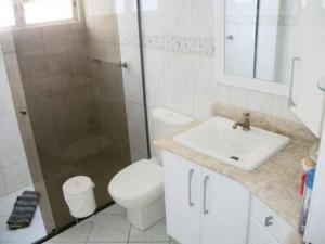 Grande apartamento na Av Atlantica Central