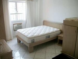 Grande apartamento na Av Atlantica Central