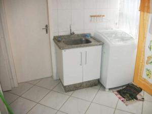 Grande apartamento na Av Atlantica Central